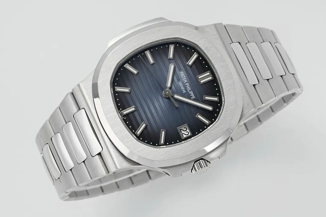 Nautilus 5711/1A-010 Mens 40mm - Image 3