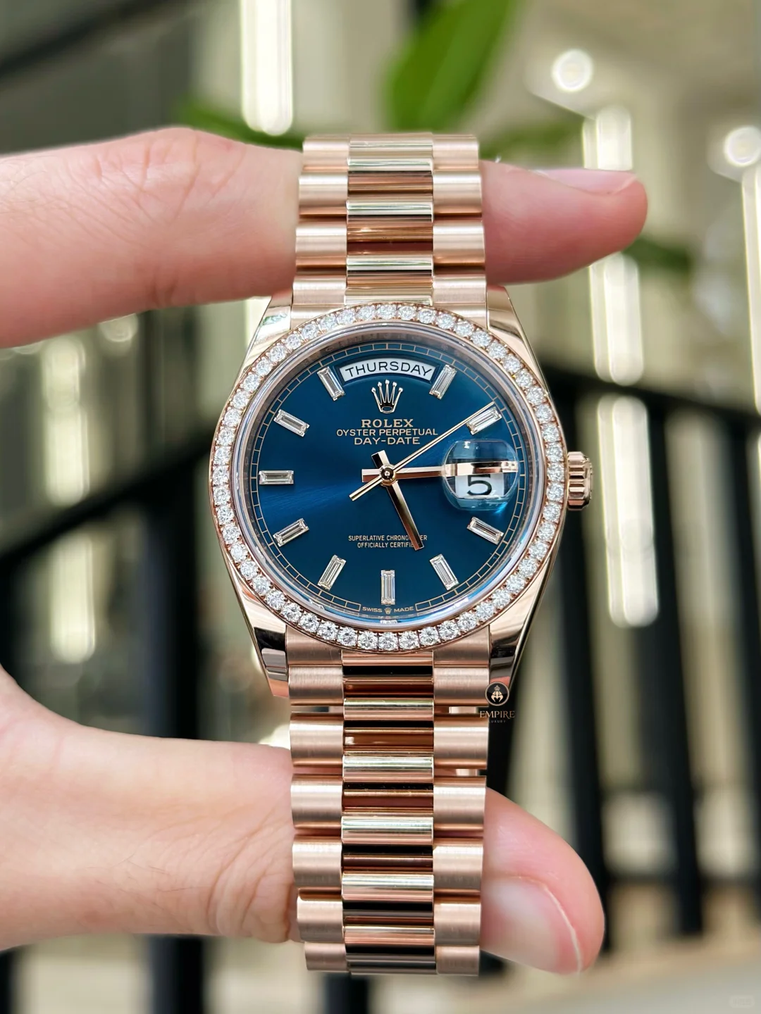 Rolex Day-Date 36 Reference 128349RBR Oyster, 36 mm, white gold and diamonds - Image 4