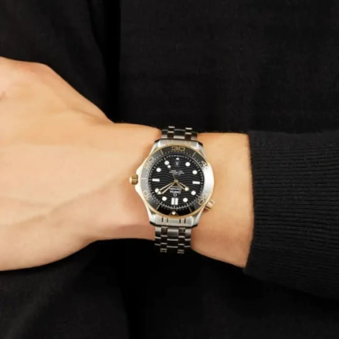 OMEGA Seamaster Diver 300m 42mm Black Dial Two-Tone Men's Automatic Watch - Image 4