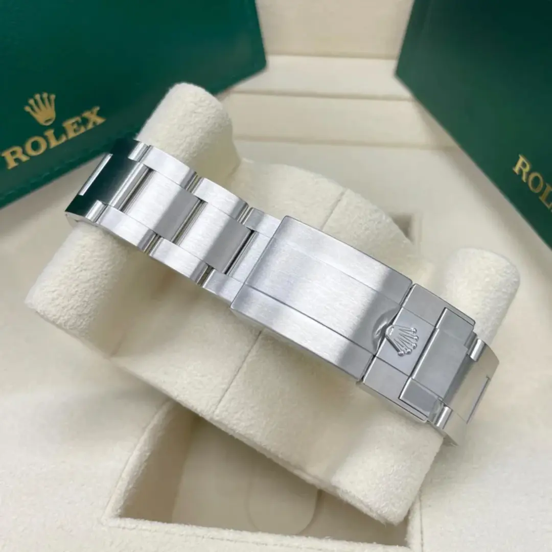 Rolex EXPLORER M224270 40mm - Image 4