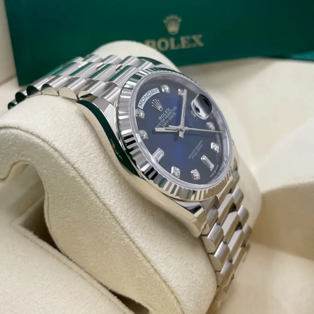 Rolex DAY-DATE Oyster, 36 mm, white gold M128239-0023 - Image 4
