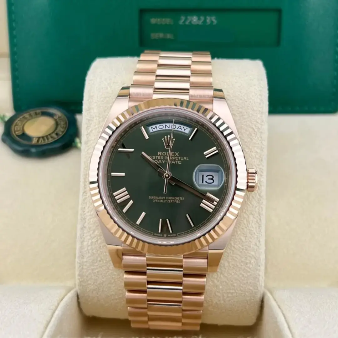 Rolex DAY-DATE Oyster, 40 mm, Everose gold M228235-0025 - Image 4