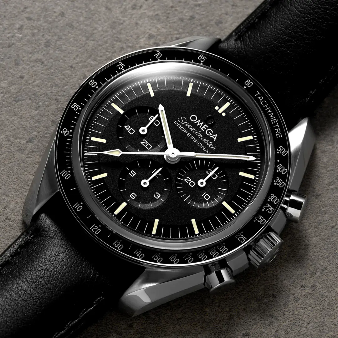 OMEGA Speedmaster Moonwatch 42mm Men's Leather Strap Chronograph Watch - Image 4