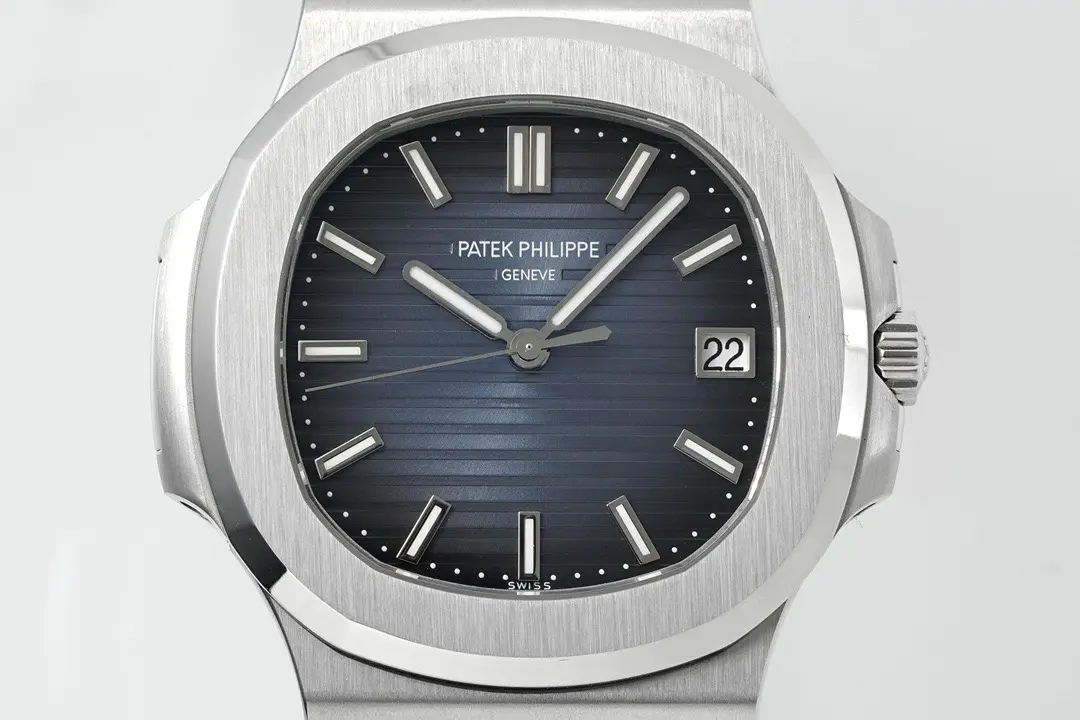 Nautilus 5711/1A-010 Mens 40mm - Image 7