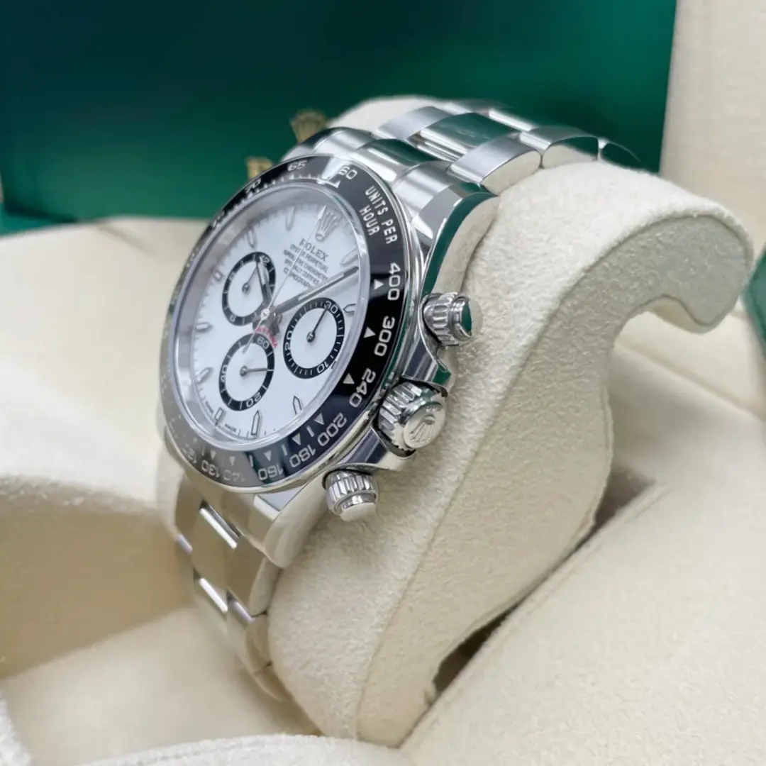 Rolex Cosmograph Daytona m126500ln Series - Image 4