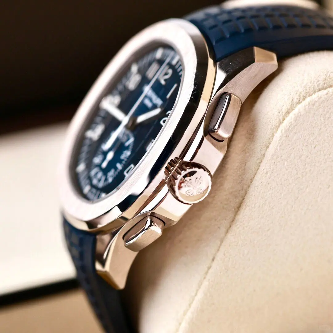 PATEK PHILIPPE Aquanaut 5968G-001 Mens Watch 42.2mm - Image 5