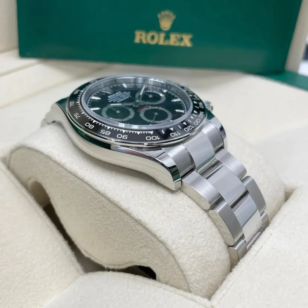 Rolex Cosmograph Daytona m126500ln Series (black) - Image 4