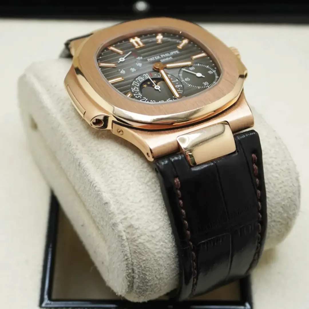 PATEK PHILIPPE NAUTILUS 40MM 5712R-001 - Image 4