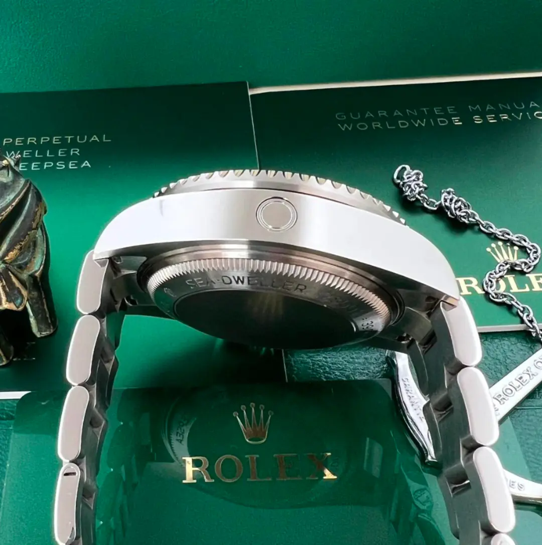 Rolex Sea-Dweller Deepsea "Deep Blue" 126660 - Image 7