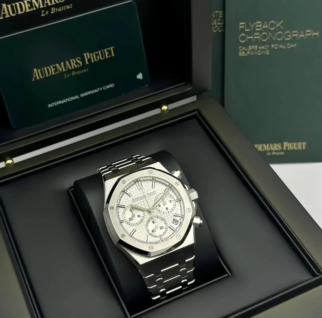 ROYAL OAK Silver-Toned Dial CHRONOGRAPH 41mm - Image 4