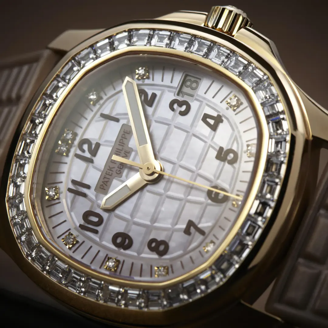 PATEK PHILIPPE AQUANAUT LUCE HAUTE JOAILLERIE 35.6MM - Image 4