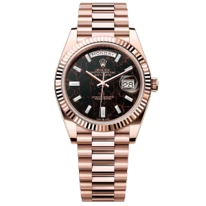 Rolex Day-Date 40 Oyster, 40 mm, Everose gold Reference 228235