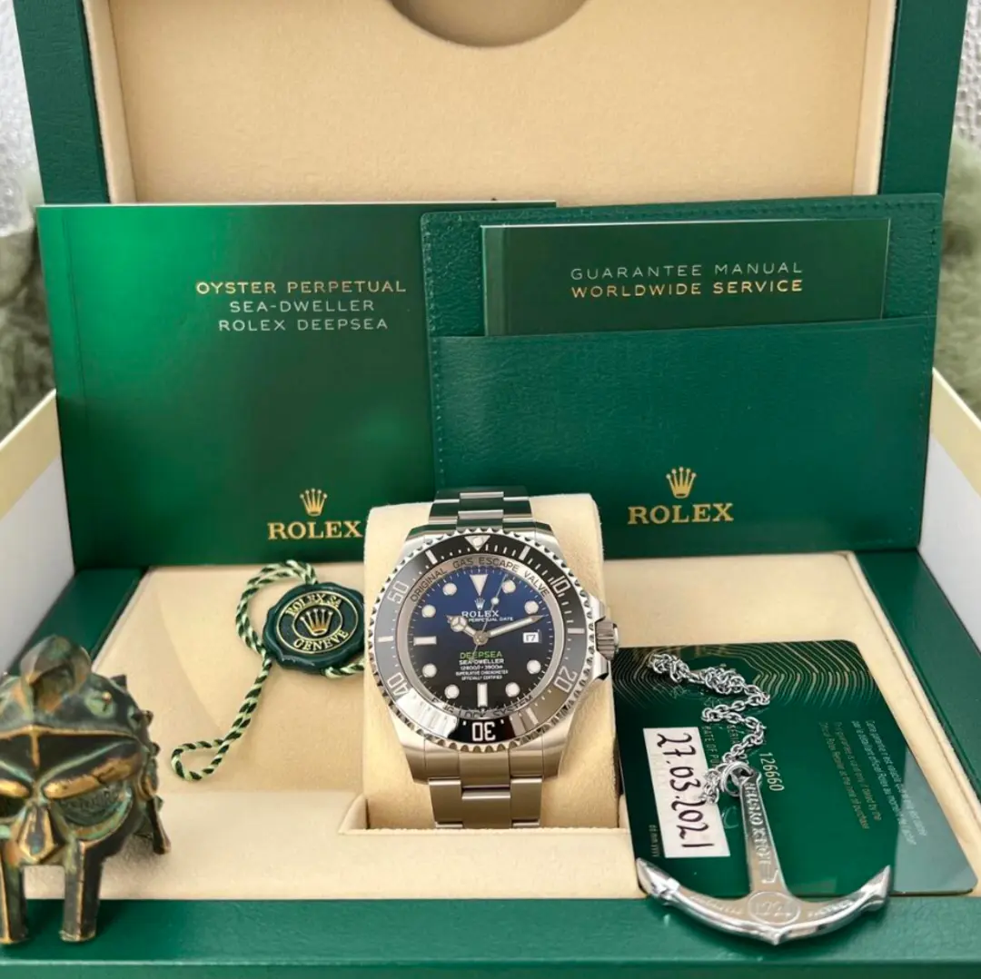 Rolex Sea-Dweller Deepsea "Deep Blue" 126660 - Image 9