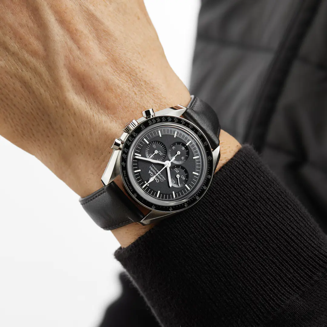 OMEGA Speedmaster Moonwatch 42mm Men's Leather Strap Chronograph Watch - Image 7
