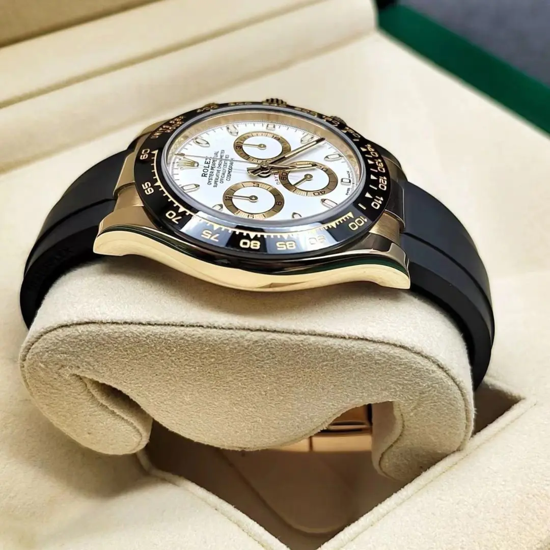 Rolex Cosmograph Daytona, White Dial, Yellow Gold, 116518LN - Image 6