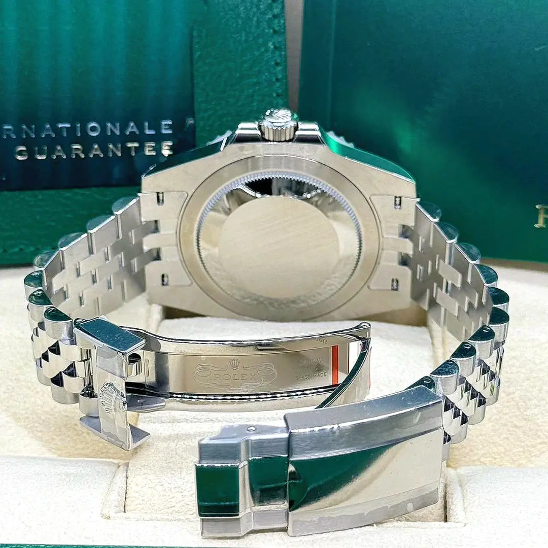 Rolex GMT-Master II Oyster,40 mm,OystersteelReference 126710BLNR - Image 7