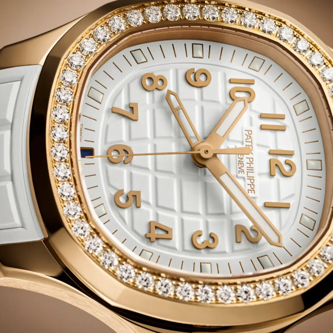 PATEK PHILIPPE AQUANAUT LUCE TRAVEL TIME 38.8MM - Image 2